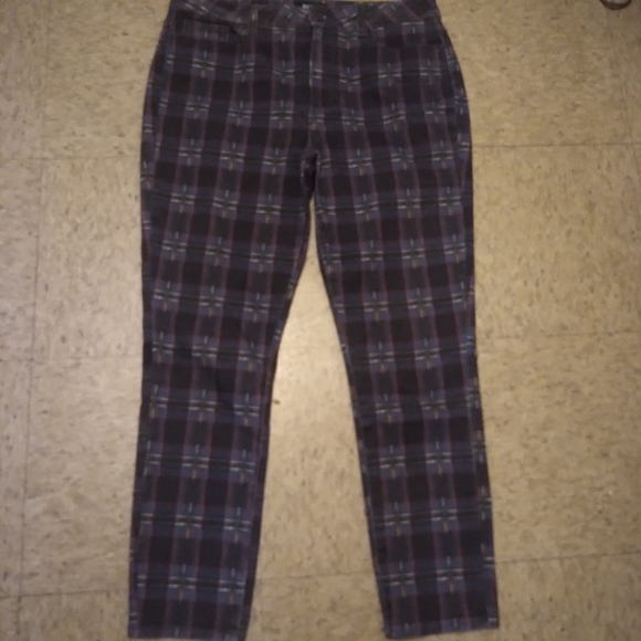 Paige Hoxton Atlantic Tartan Ankle Plaid Jeans, Size: 32 - Picture 10 of 10
